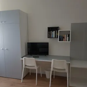 Pensión La Scala, Lecco
